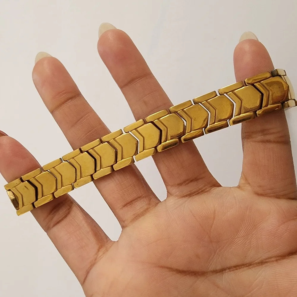 Vintage Gold Tone Link Bracelet Heavy Y2K Chunky Statement Jewelry - Picture 5 of 6